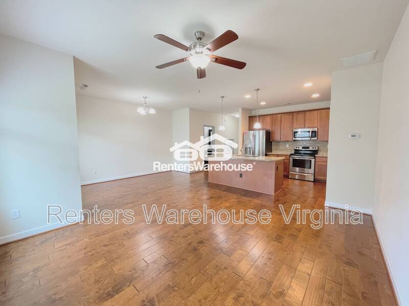 Gorgeous Condo! property image