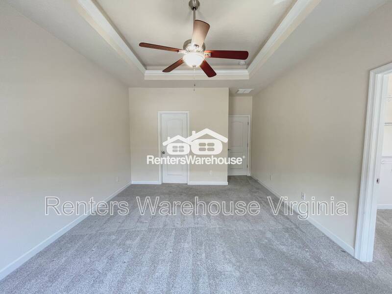 Gorgeous Condo! property image