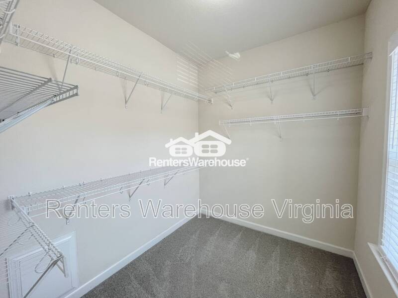 Gorgeous Condo! property image