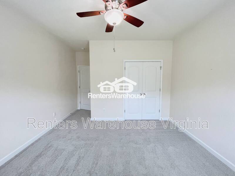 Gorgeous Condo! property image