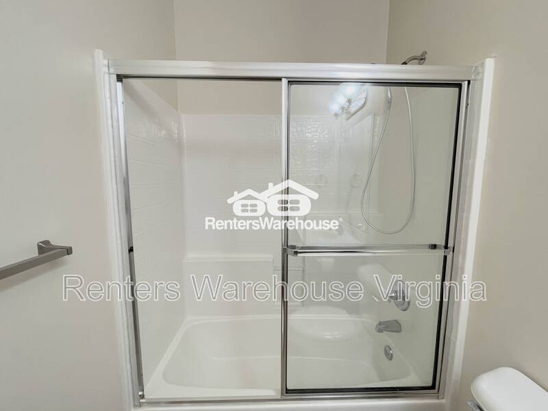 Gorgeous Condo! property image