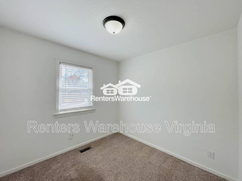 Lovely Home With Huge Backyard! property image