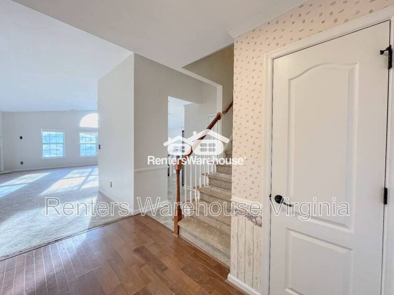 Gorgeous Home in Red Mill Farm! property image