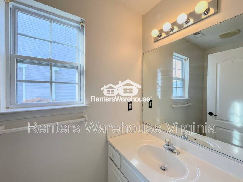 Gorgeous Home in Red Mill Farm! property image