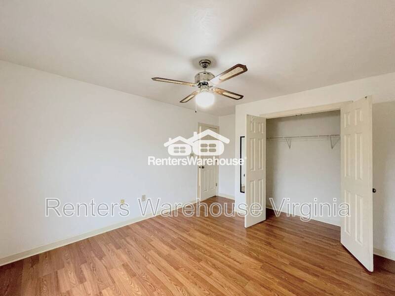 Gorgeous Home With Huge Backyard! property image