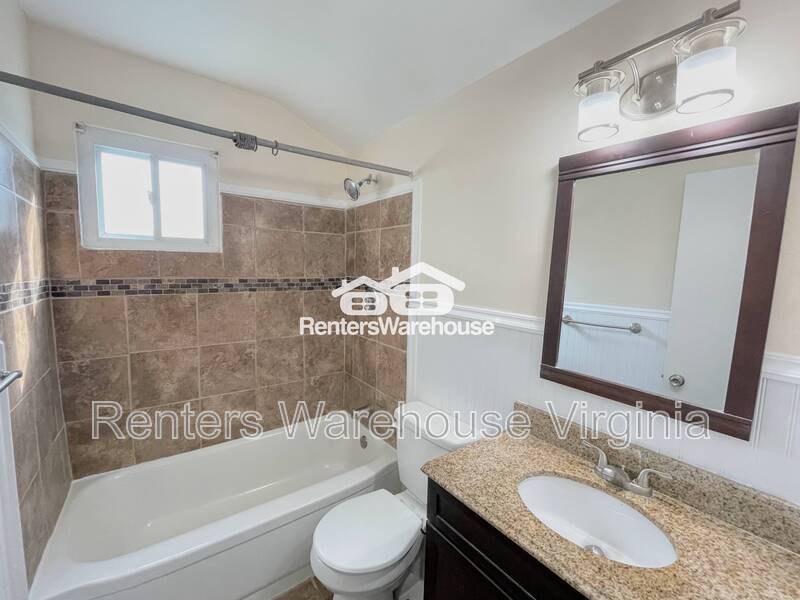 Beautiful Home With Huge Backyard! property image