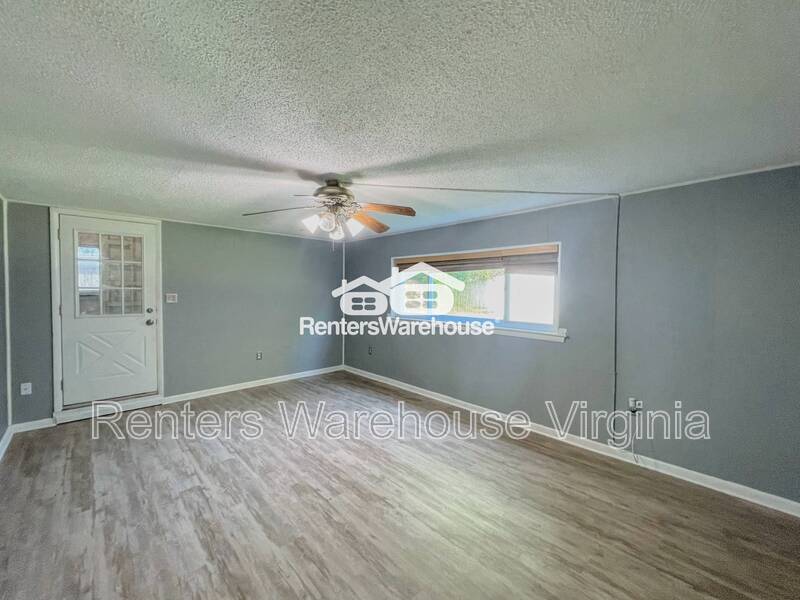 Beautiful Home With Huge Backyard! property image