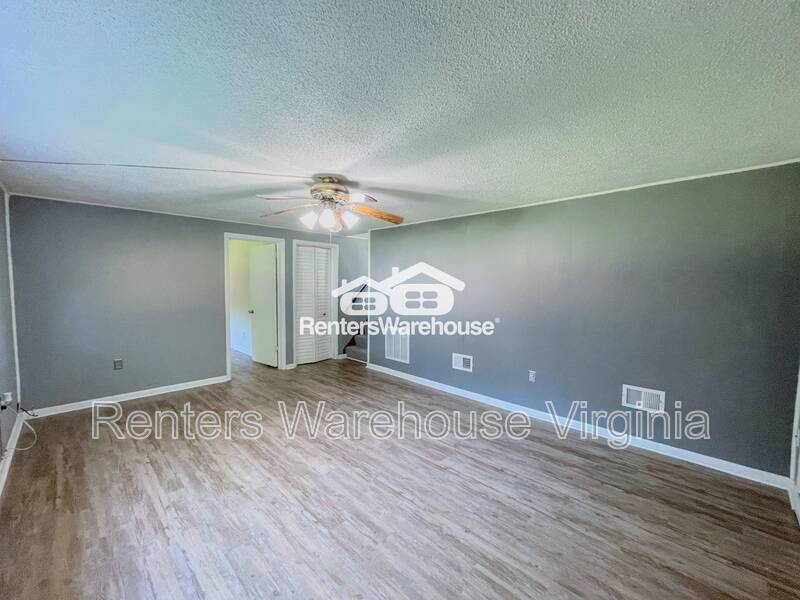 Beautiful Home With Huge Backyard! property image