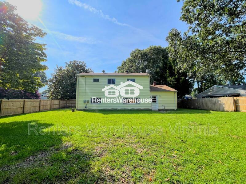 Beautiful Home With Huge Backyard! property image