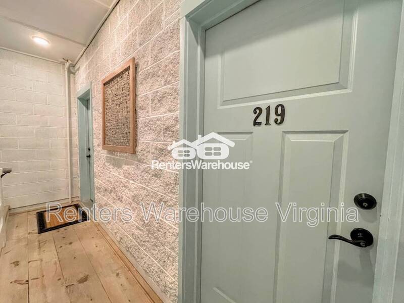 Lovely Condo! property image