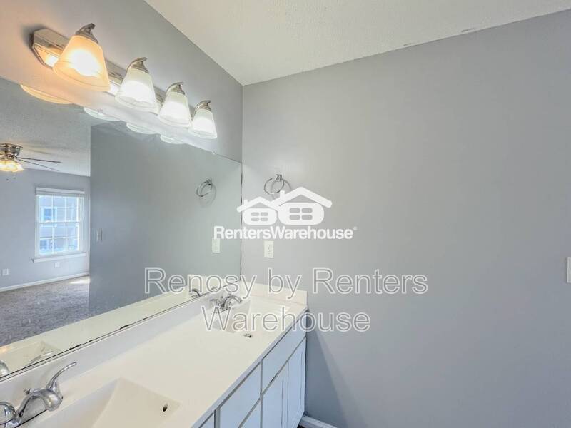 Modern and Updated Townhome! property image