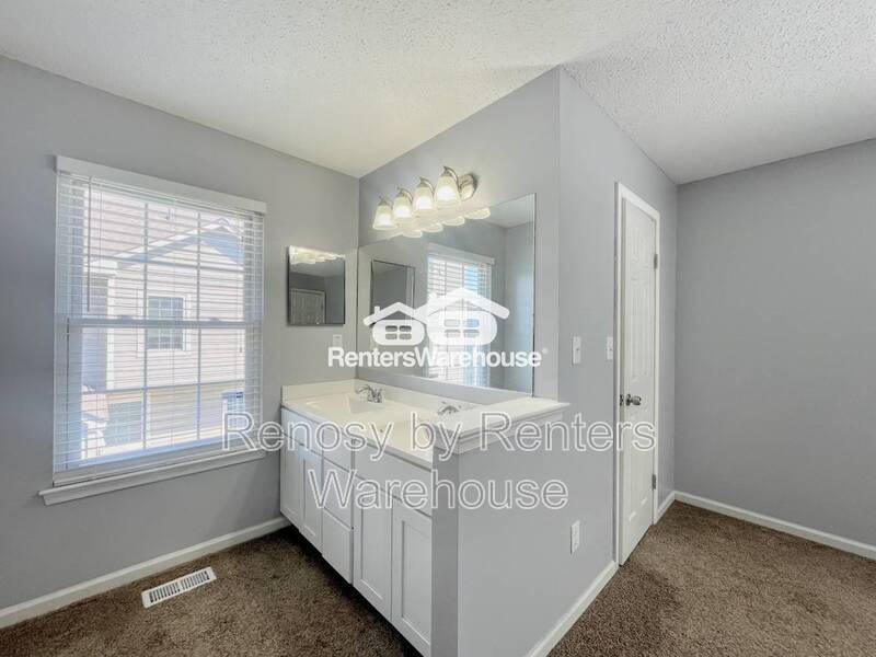 Modern and Updated Townhome! property image