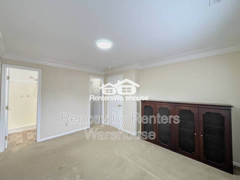 Gorgeous Home With Backyard Oasis! property image