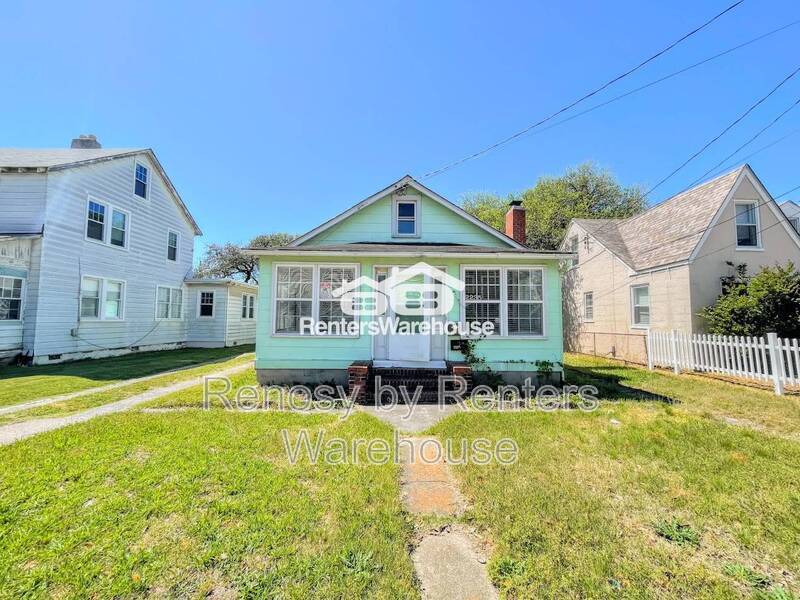 Charming Beach Bungalow! property image