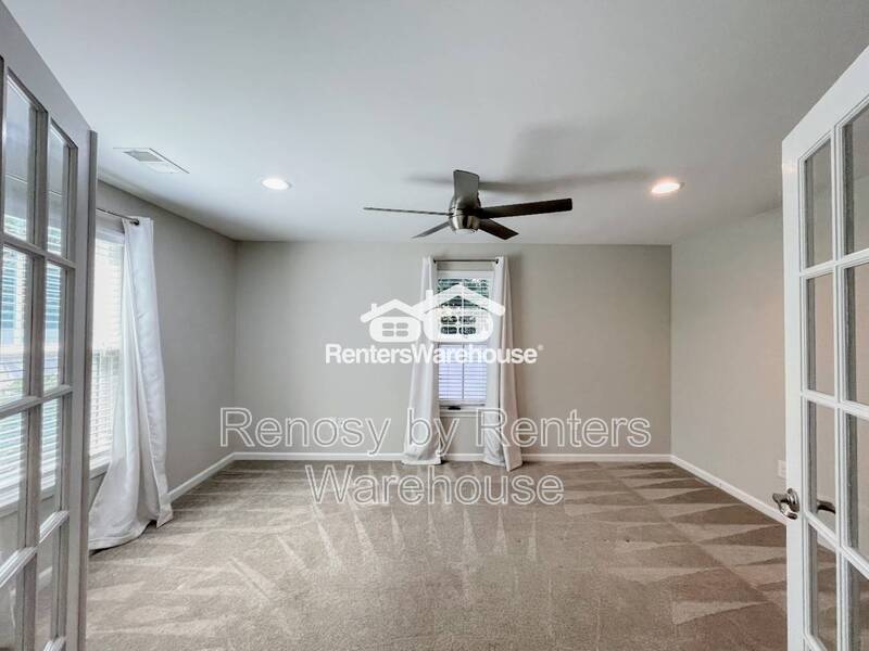 Stunning Three Level Condo! property image