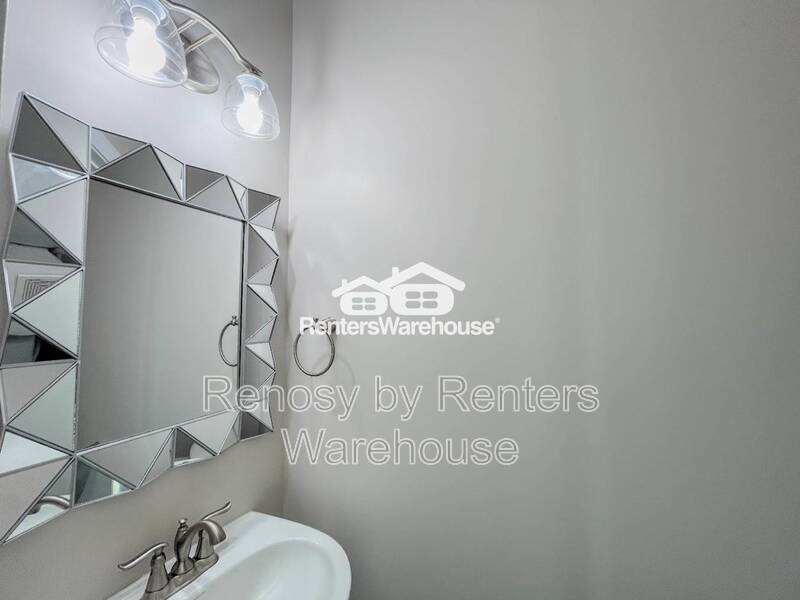 Stunning Three Level Condo! property image