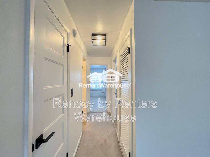 Beautifully Updated Second Level Condo! property image