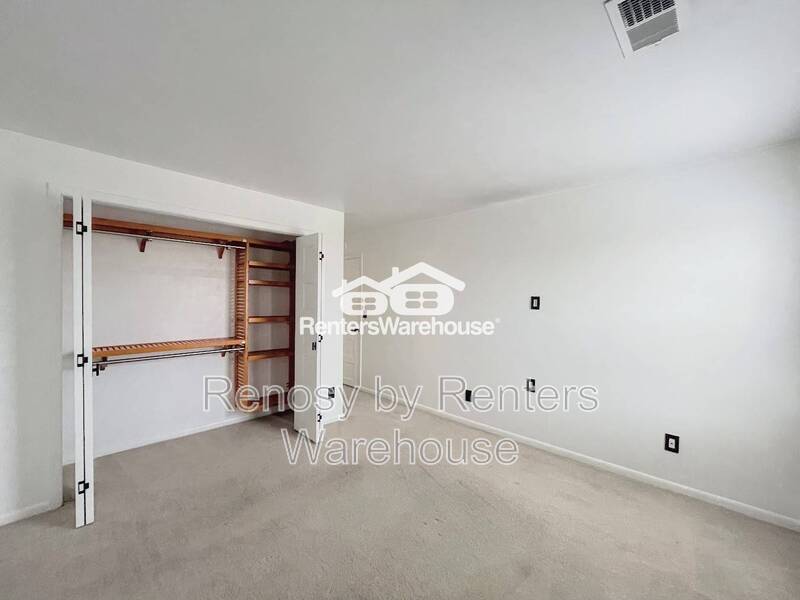 Beautifully Updated Second Level Condo! property image