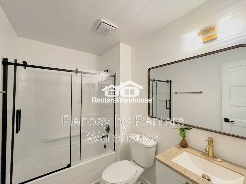 Beautifully Updated Second Level Condo! property image