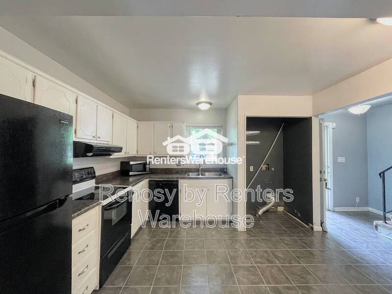 Charming Townhouse! property image