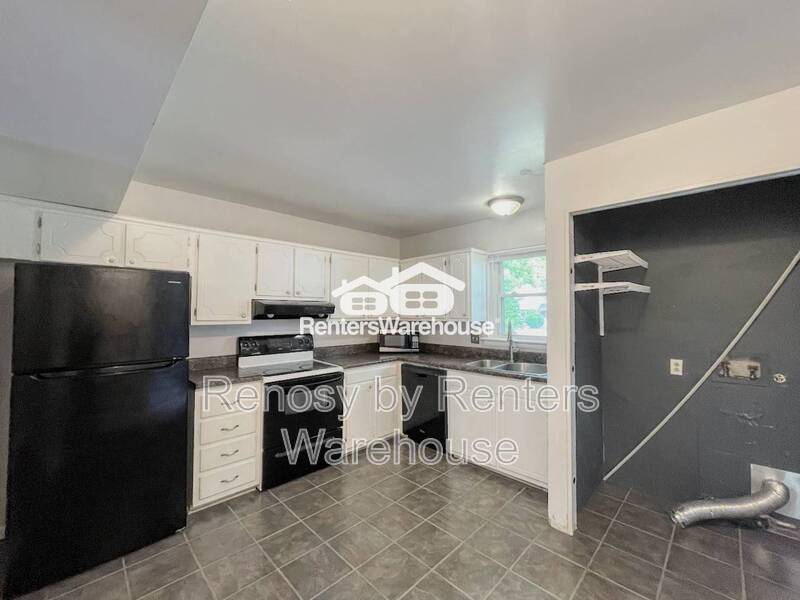 Charming Townhouse! property image