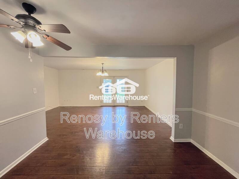 Charming Townhouse! property image