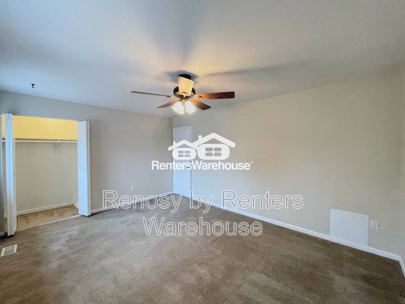 Charming Townhouse! property image