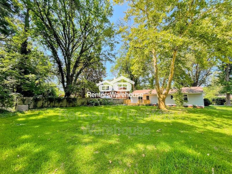 Gorgeous Home With Huge Backyard! property image