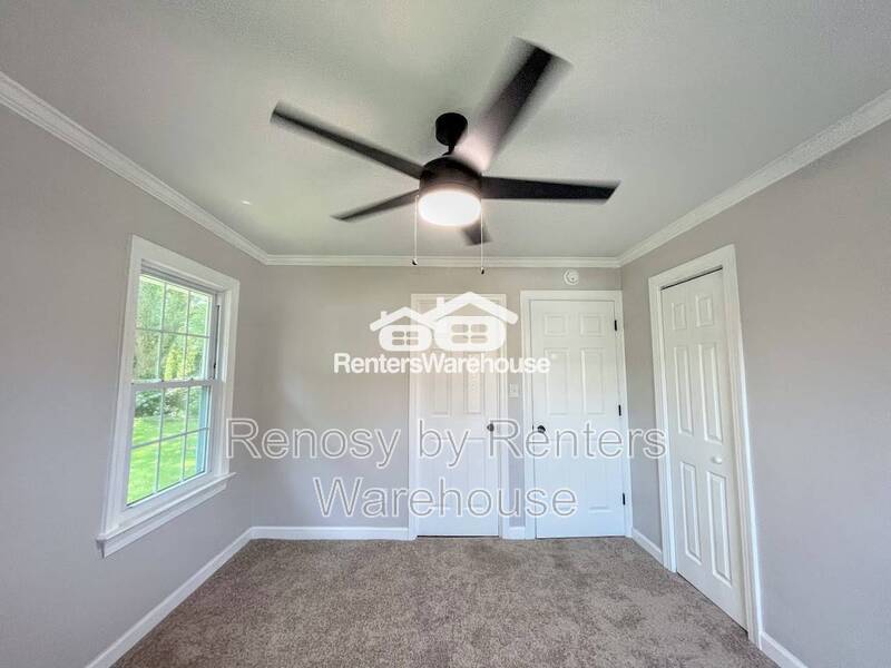 Gorgeous Home With Huge Backyard! property image