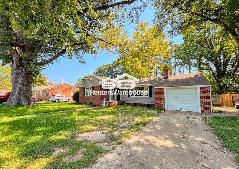 Gorgeous Home With Huge Backyard! property image