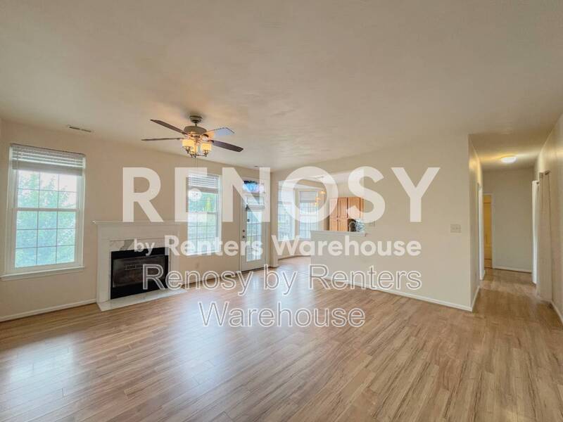 Lakefront Condo! property image