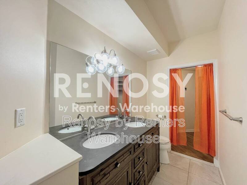 Lakefront Condo! property image