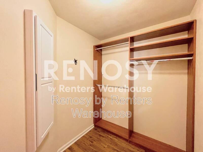 Lakefront Condo! property image