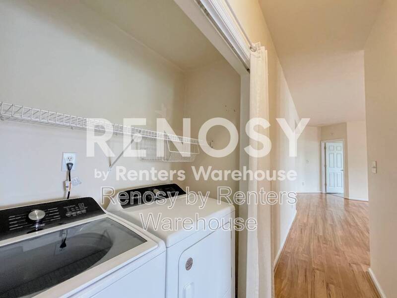 Lakefront Condo! property image