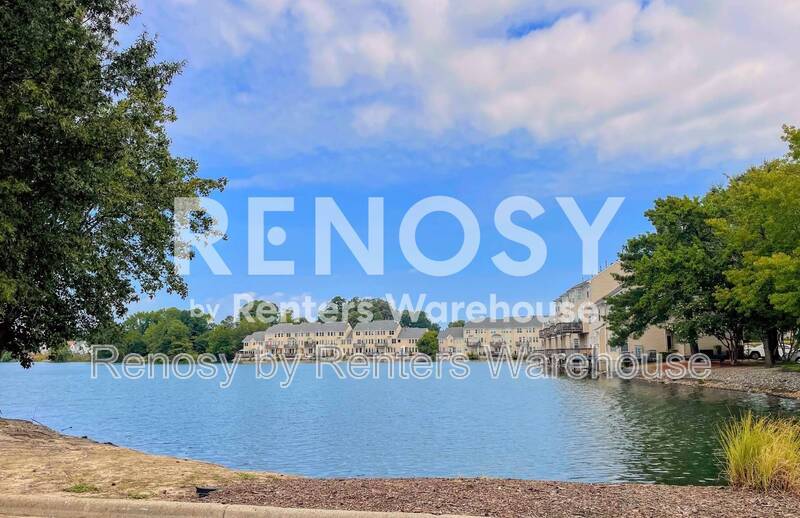 Lakefront Condo! property image