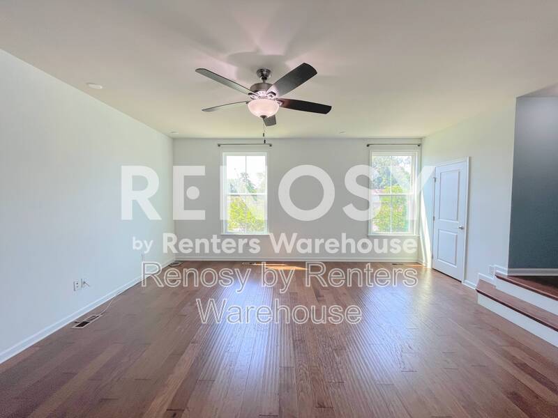 Lovely Tri-Level Townhome! property image