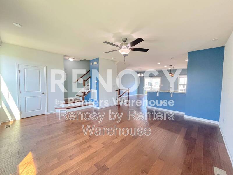 Lovely Tri-Level Townhome! property image