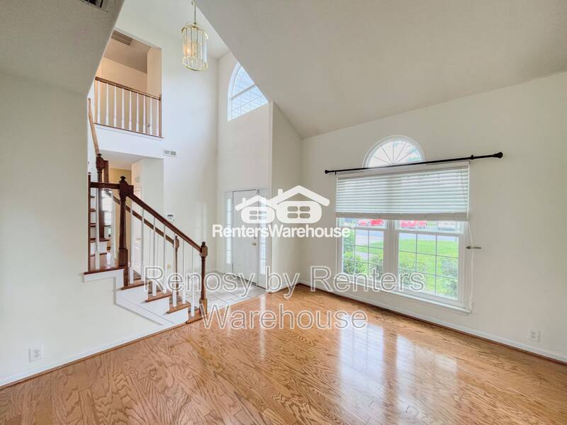 Beautiful Waterfront Property! property image