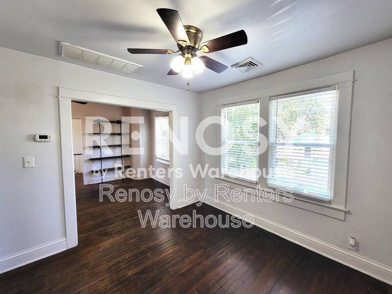 One block from the beach! property image