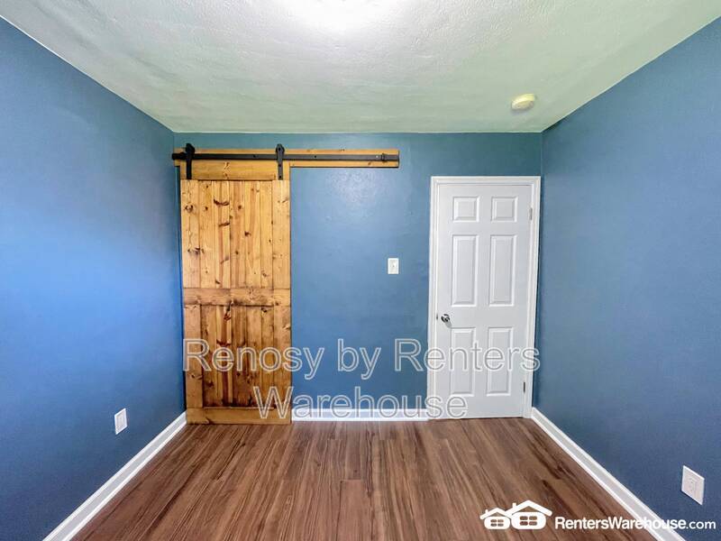 Beautiful Home With Huge Backyard! property image