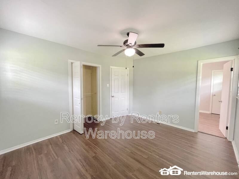 Beautiful Home With Huge Backyard! property image