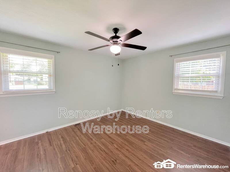 Beautiful Home With Huge Backyard! property image