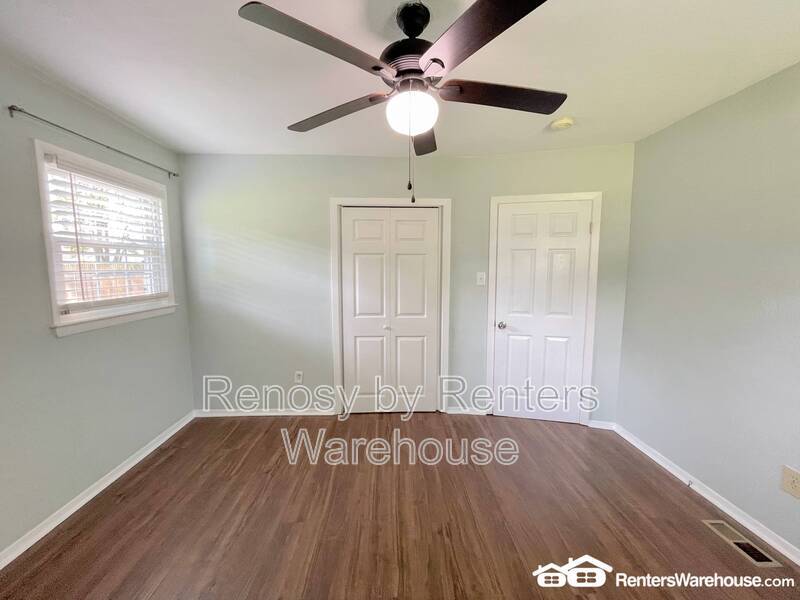 Beautiful Home With Huge Backyard! property image