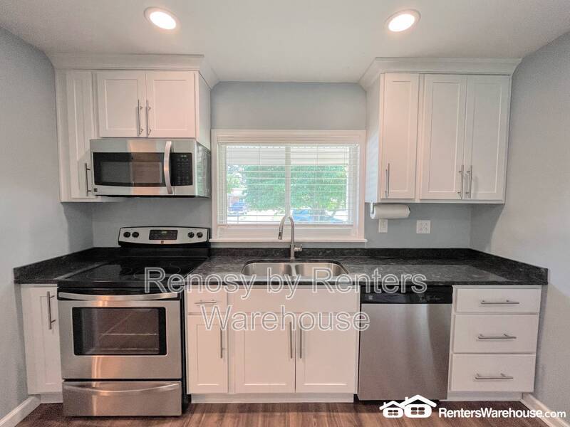 Beautiful Home With Huge Backyard! property image