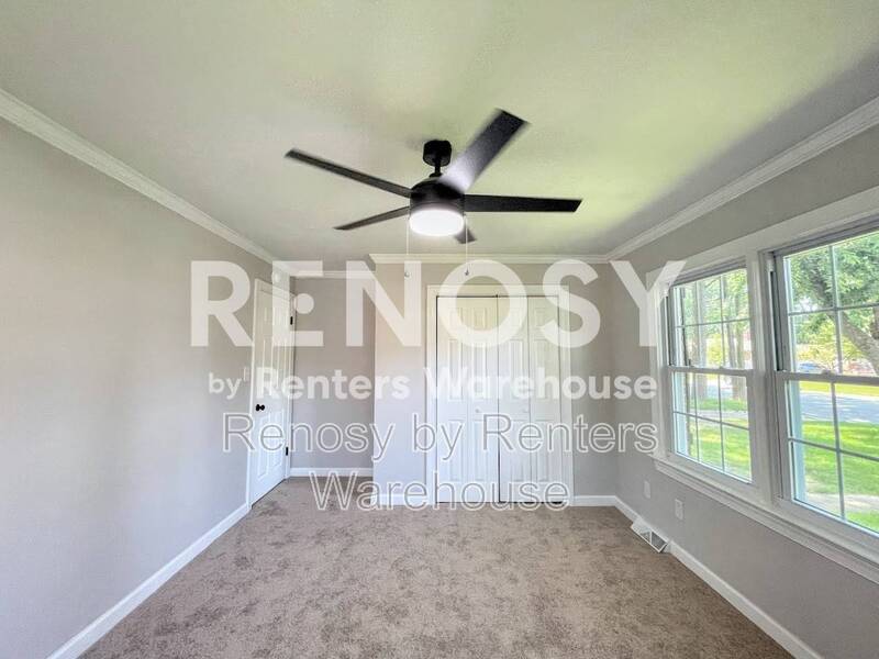 Gorgeous Home With Huge Backyard! property image