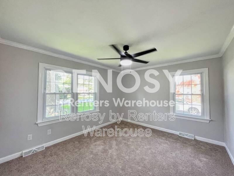 Gorgeous Home With Huge Backyard! property image