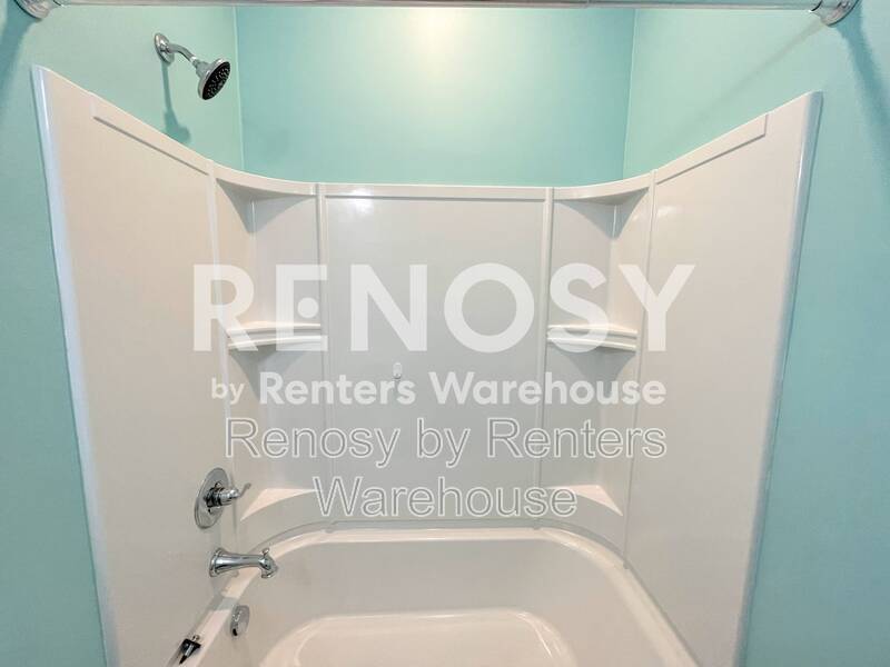 Beautiful Tri Level Townhome! property image