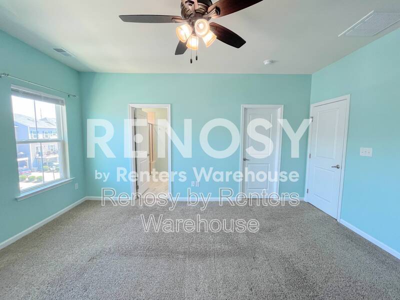 Beautiful Tri Level Townhome! property image