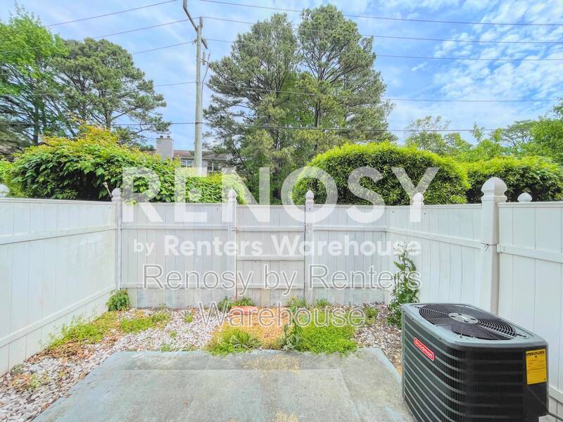 Lovely Condo Near the Beach! property image