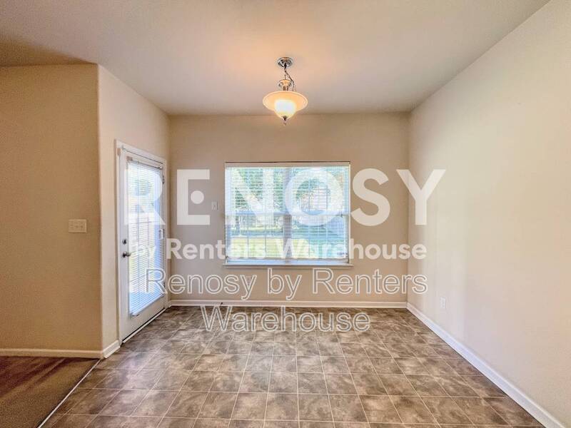 Beautiful 4-Bedroom Home with Spacious Fenced Backyard! property image